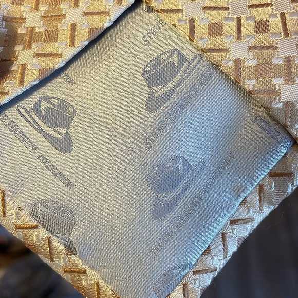 Steve Harvey Collection Gold Silver Tan Geometric Design Silk Handmade Necktie - Picture 4 of 13